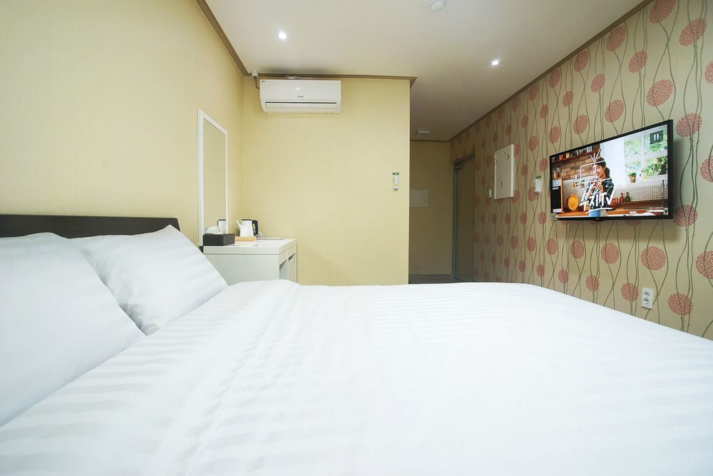 Orange Tree Hotel Чечжу Екстер'єр фото