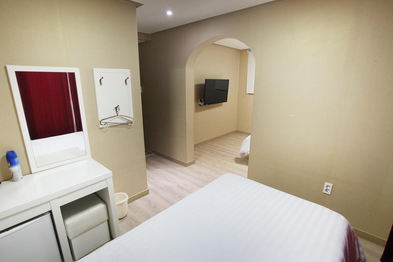 Orange Tree Hotel Чечжу Екстер'єр фото