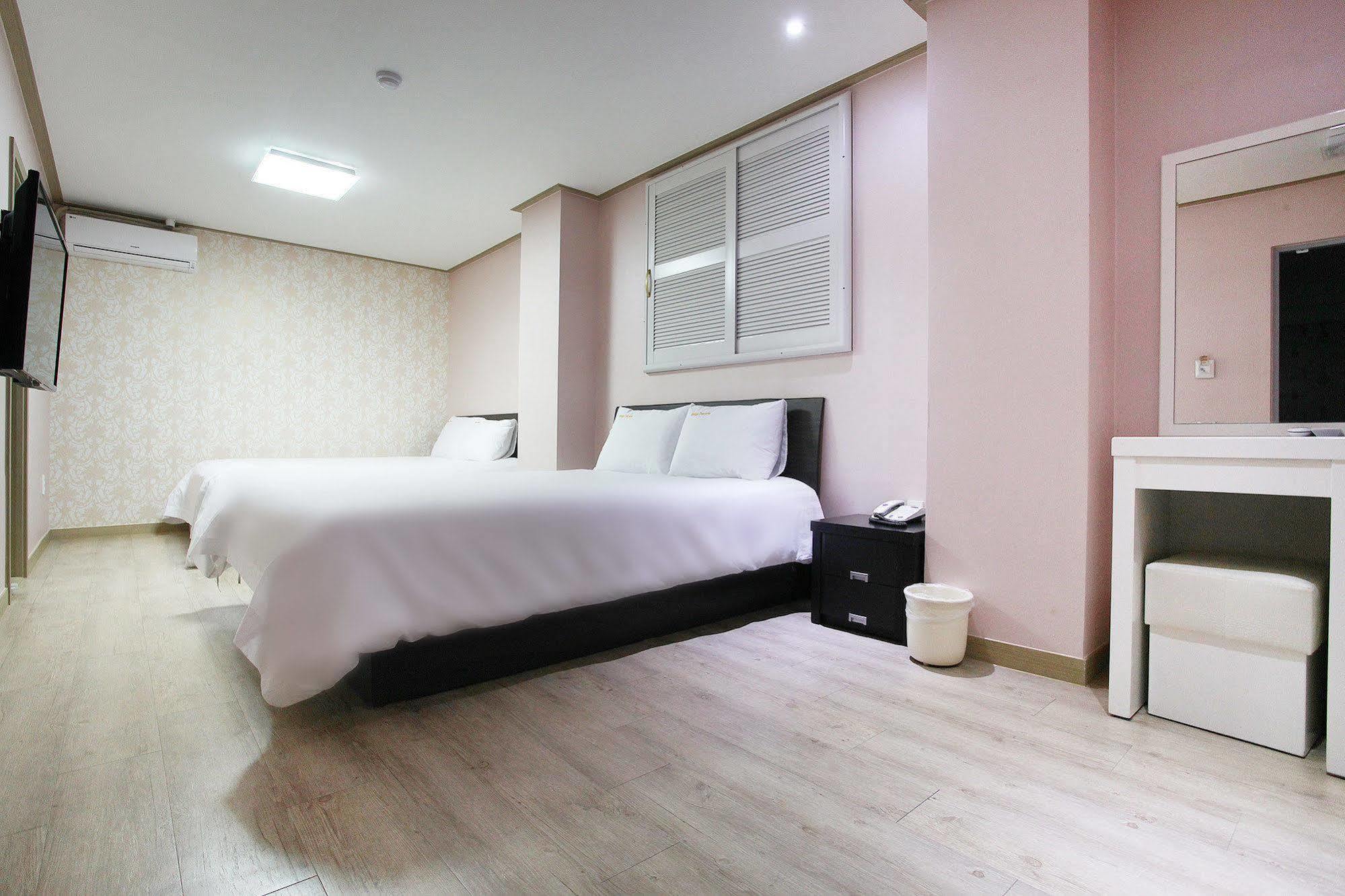 Orange Tree Hotel Чечжу Екстер'єр фото