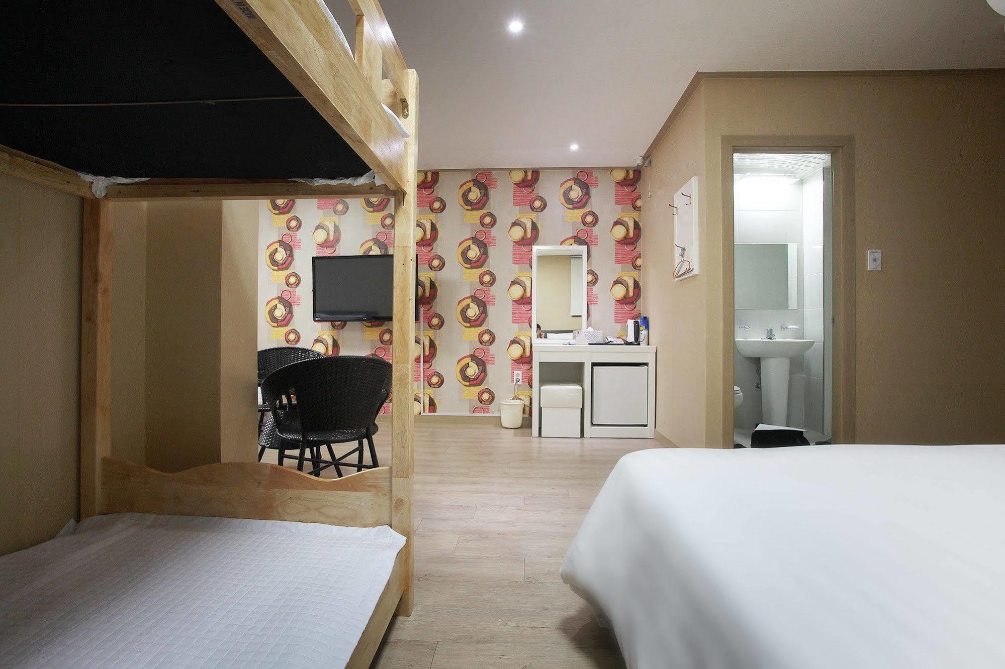 Orange Tree Hotel Чечжу Екстер'єр фото