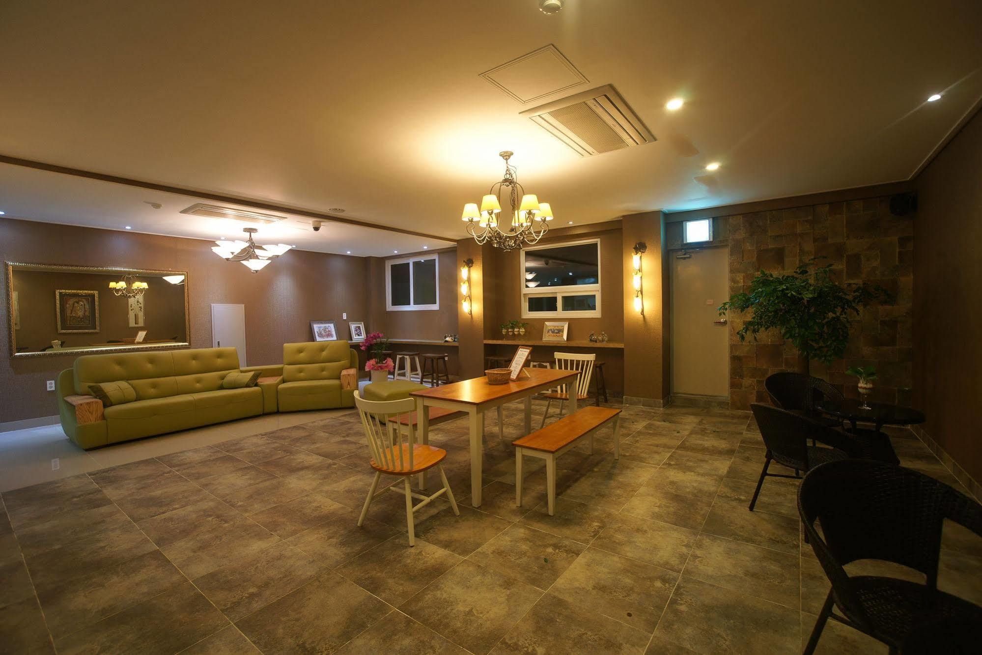 Orange Tree Hotel Чечжу Екстер'єр фото